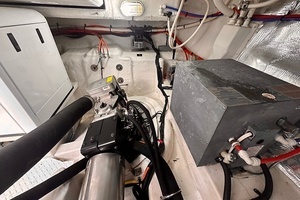2016 Cruisers Yachts Cantius thumbnail 45