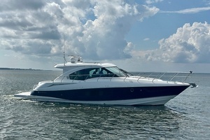 2016 Cruisers Yachts Cantius thumbnail 9