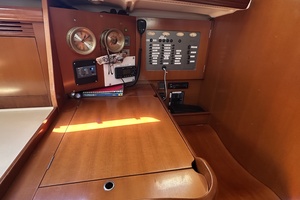 Roxxy 53ft Beneteau Yacht For Sale