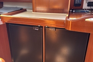 2006 Beneteau 523 thumbnail 21
