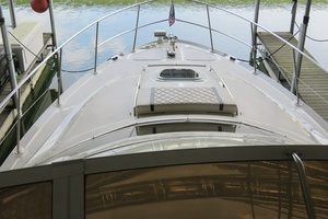 2007 Sea Ray 44 Sedan Bridge thumbnail 10