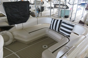 2007 Sea Ray 44 Sedan Bridge thumbnail 8