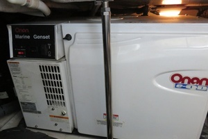 2007 Sea Ray 44 Sedan Bridge thumbnail 27