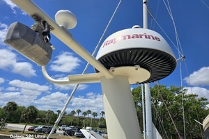 2005 Mainship 400 thumbnail 46