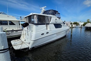 2001 Silverton 453 Motor Yacht thumbnail 3