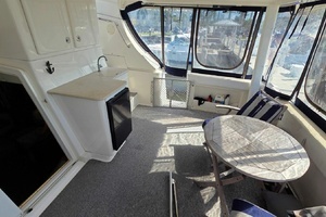 2001 Silverton 453 Motor Yacht thumbnail 15