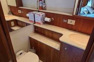 2001 Silverton 453 Motor Yacht thumbnail 58
