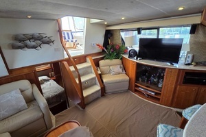 2001 Silverton 453 Motor Yacht thumbnail 33