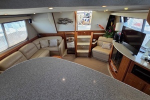 2001 Silverton 453 Motor Yacht thumbnail 40