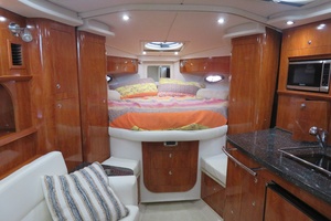 35ft Four Winns Yacht For Sale