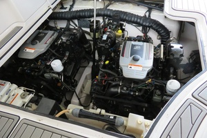 35ft Four Winns Yacht For Sale