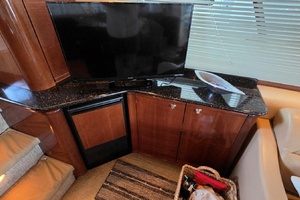 Photo 6035150 for 2008 Meridian 490 Pilothouse Runaway Salon