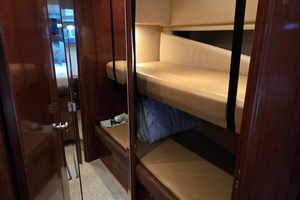 Photo 6035187 for 2008 Meridian 490 Pilothouse Runaway 3rd Stateroom