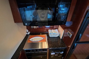 Photo 6035154 for 2008 Meridian 490 Pilothouse Runaway Galley