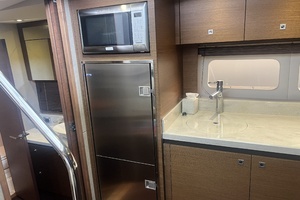2015 Sea Ray 510 SUNDANCER thumbnail 24
