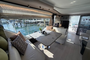 60FT (18.29M) AZIMUT yacht for sale