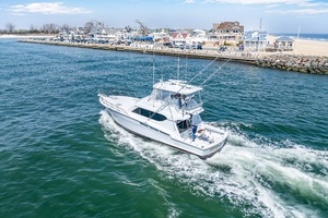 Brenda s III 55ft Hatteras Yacht For Sale