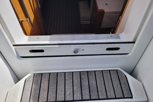 2017 Jeanneau Sun Odyssey 44 DS thumbnail 30