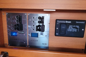 Lifeline 44ft Jeanneau Yacht For Sale