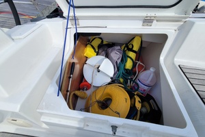 Lifeline 44ft Jeanneau Yacht For Sale