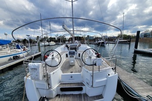 2017 Jeanneau Sun Odyssey 44 DS thumbnail 15