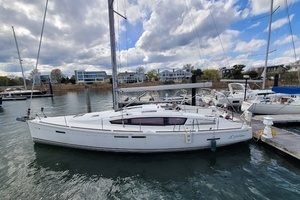 2017 Jeanneau Sun Odyssey 44 DS thumbnail 10