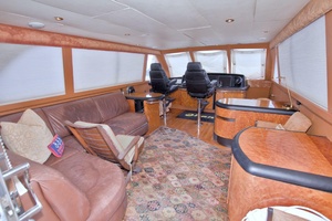 1998 Lazzara Yachts 76 Skylounge Grand Salon thumbnail 68
