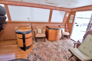 1998 Lazzara Yachts 76 Skylounge Grand Salon thumbnail 61