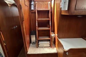 1982 Rival 41 thumbnail 31
