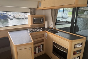 Moonlight Lady 42ft Lagoon Yacht For Sale