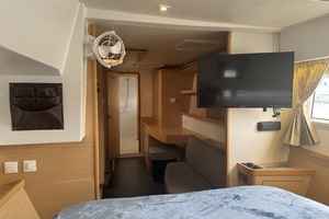 Moonlight Lady 42ft Lagoon Yacht For Sale