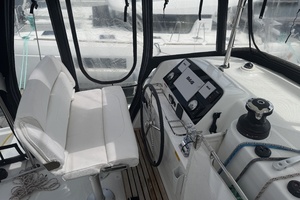 Moonlight Lady 42ft Lagoon Yacht For Sale