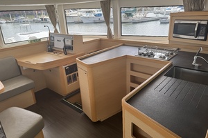 Moonlight Lady 42ft Lagoon Yacht For Sale