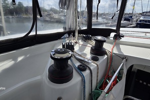 Moonlight Lady 42ft Lagoon Yacht For Sale