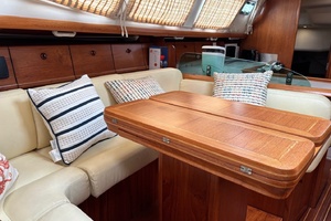 Sola Stella 43ft Jeanneau Yacht For Sale