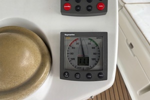Sola Stella 43ft Jeanneau Yacht For Sale