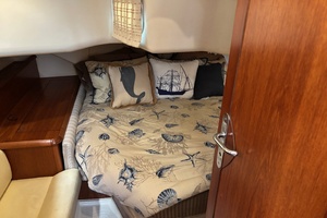 Sola Stella 43ft Jeanneau Yacht For Sale