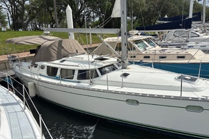 Sola Stella 43ft Jeanneau Yacht For Sale