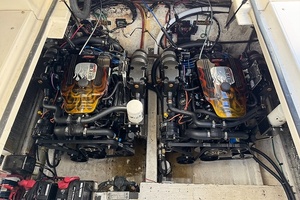 Cool Change  32ft Cruisers Yachts Yacht For Sale