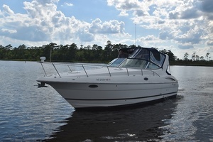 Cool Change  32ft Cruisers Yachts Yacht For Sale