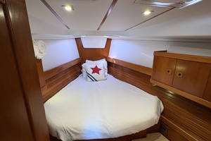 Island Flyer 40ft Wauquiez Yacht For Sale