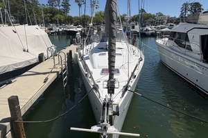 Island Flyer 40ft Wauquiez Yacht For Sale