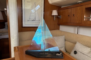 Island Flyer 40ft Wauquiez Yacht For Sale