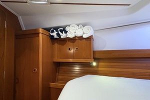 Island Flyer 40ft Wauquiez Yacht For Sale