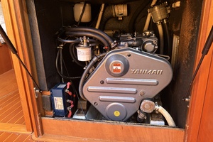 Island Flyer 40ft Wauquiez Yacht For Sale