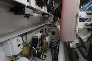 67ft F amp S Yacht For Sale