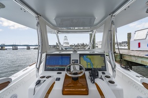 39ft Front Runner Yacht For Sale