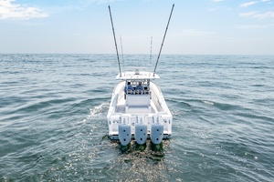 39ft Front Runner Yacht For Sale