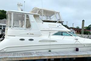 Resilience 42ft Sea Ray Yacht For Sale