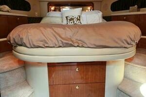 1999 Sea Ray 420 Aft Cabin thumbnail 11